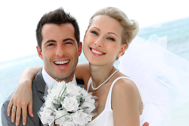 wedding couple with full mouth reconstruction
